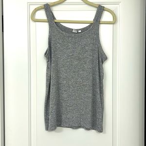 Gap tank top